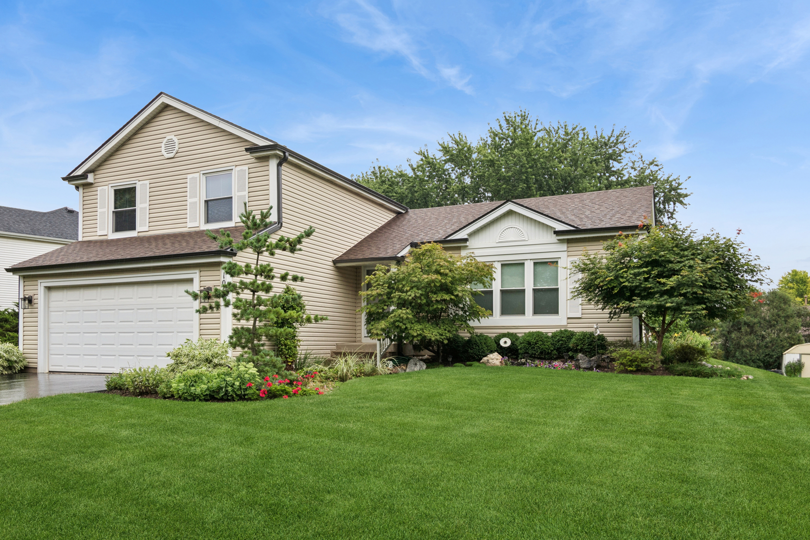 1011 Woodbridge Drive Property Photo 1