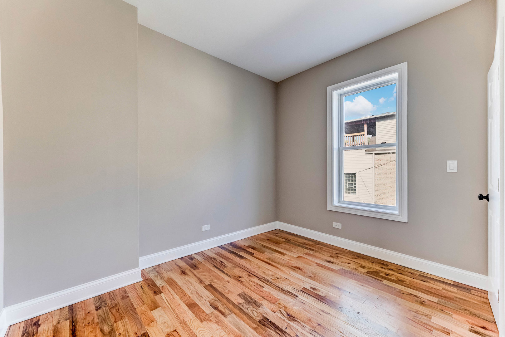 820 N Monticello Avenue Property Photo 10