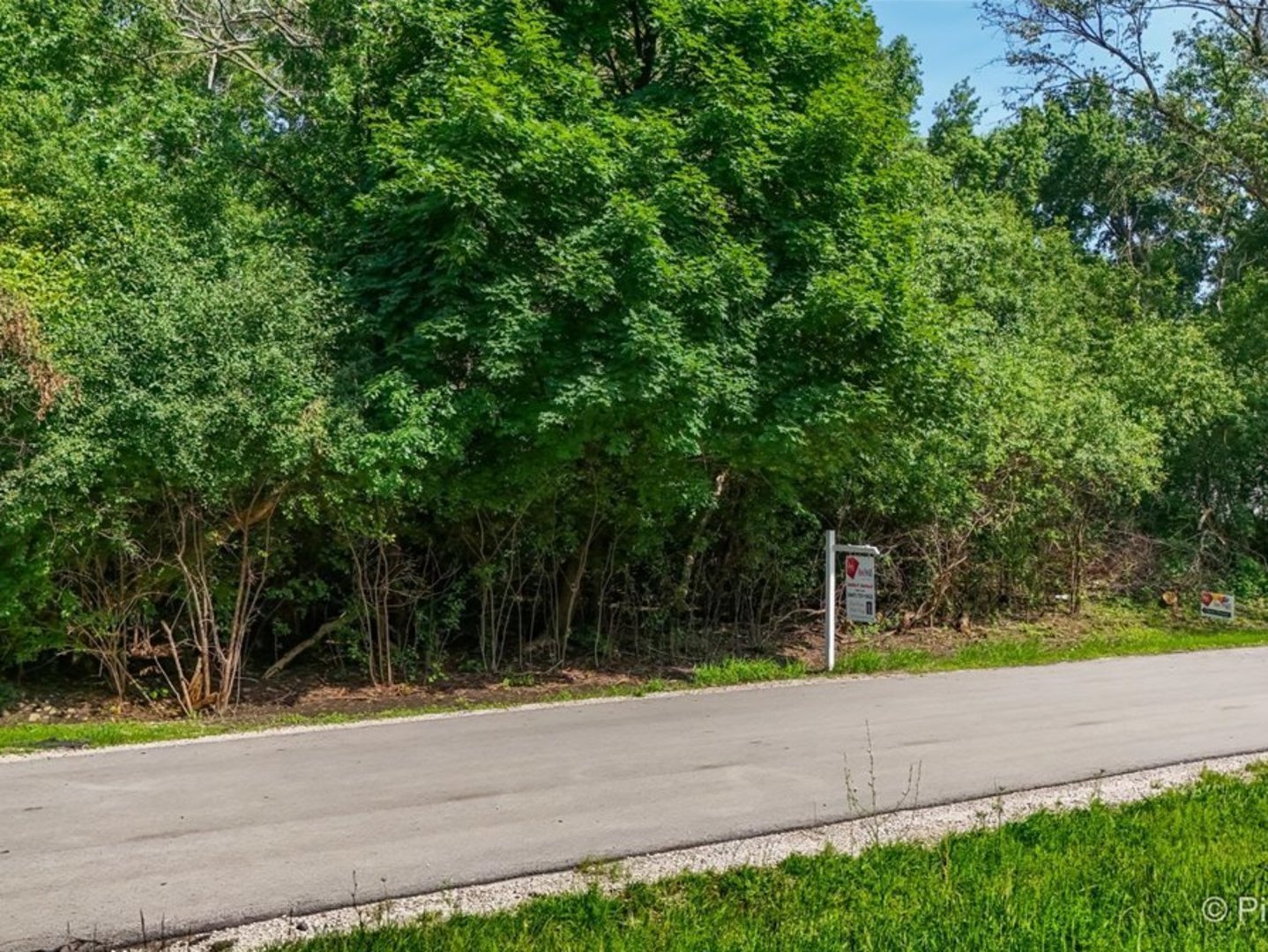 4n Niles Avenue Property Photo 3