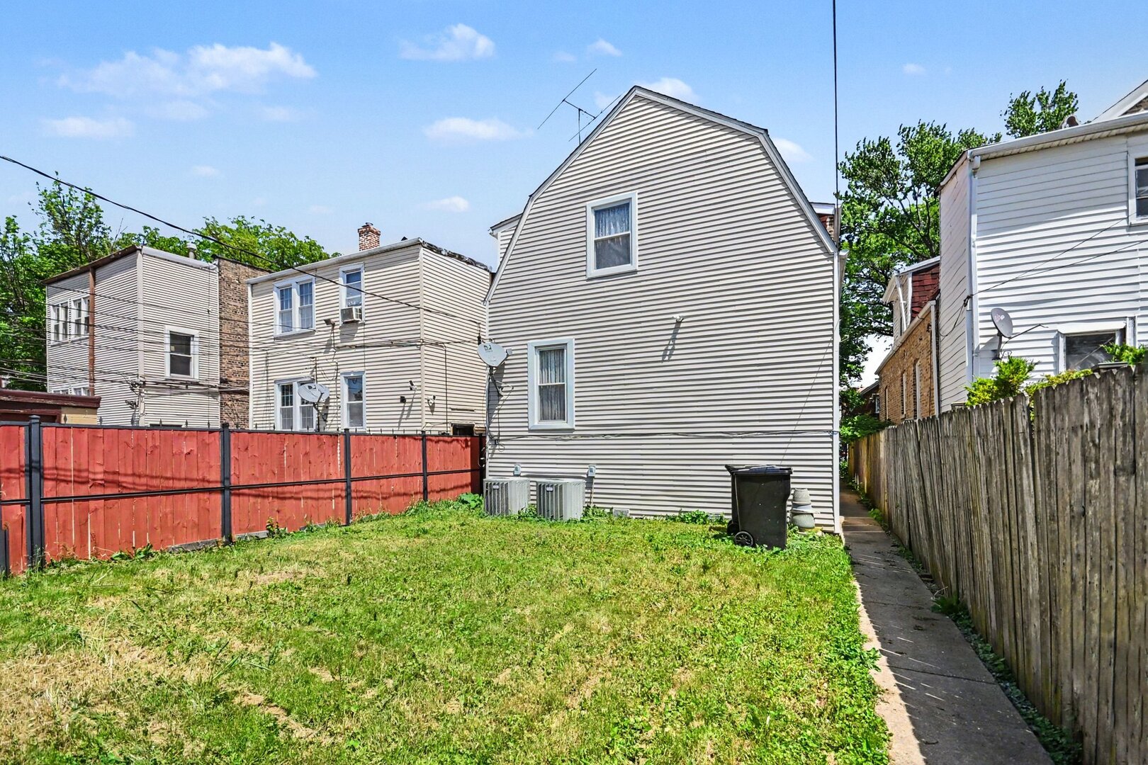 12657541 Property Photo 25