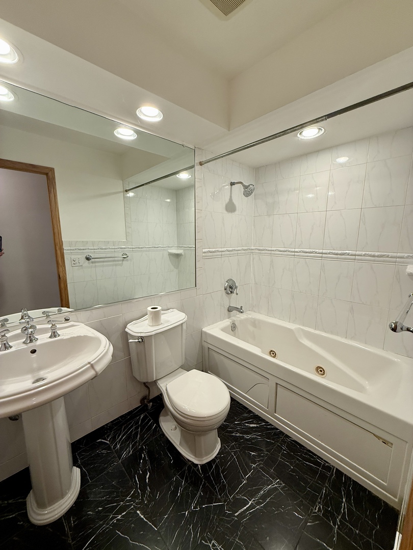 414 S Dee Road Property Photo 19