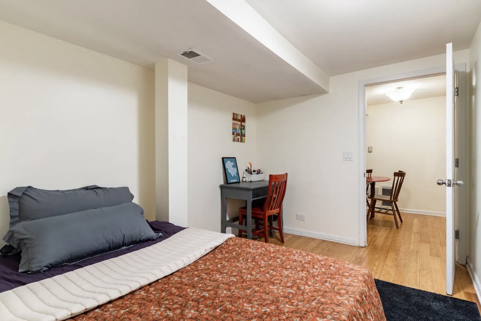 2434 N Albany Avenue Property Photo 42