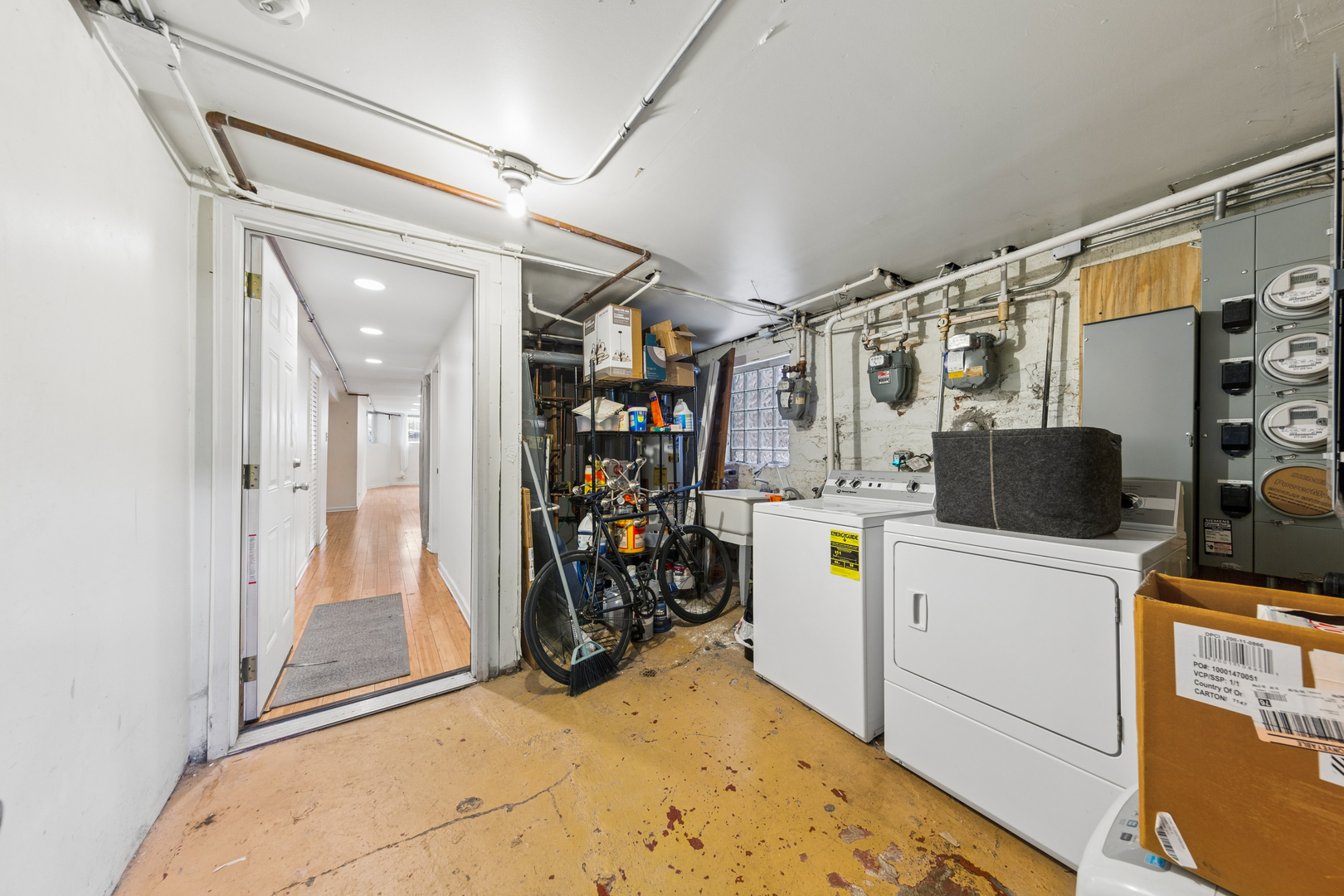 2434 N Albany Avenue Property Photo 46
