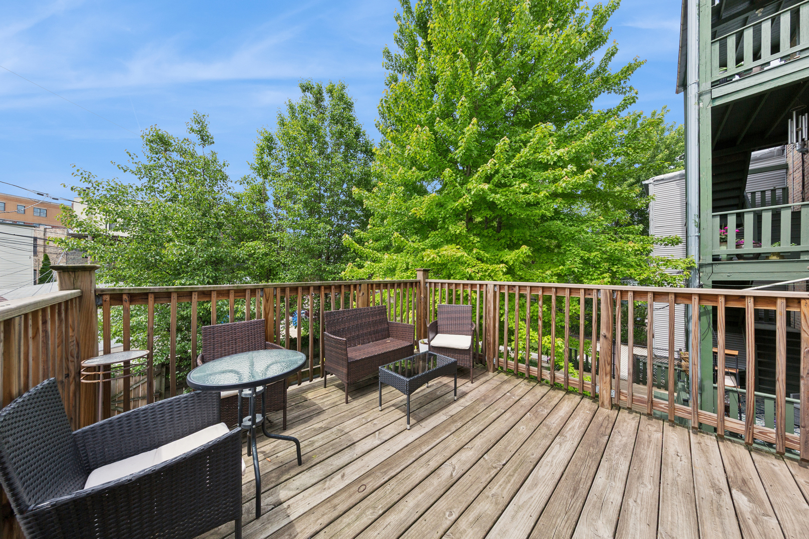 2434 N Albany Avenue Property Photo 47