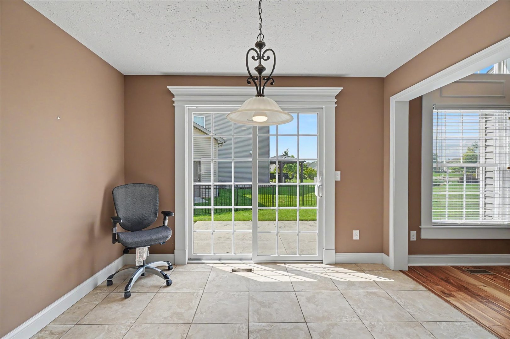 1807 Horizon Court Property Photo 8