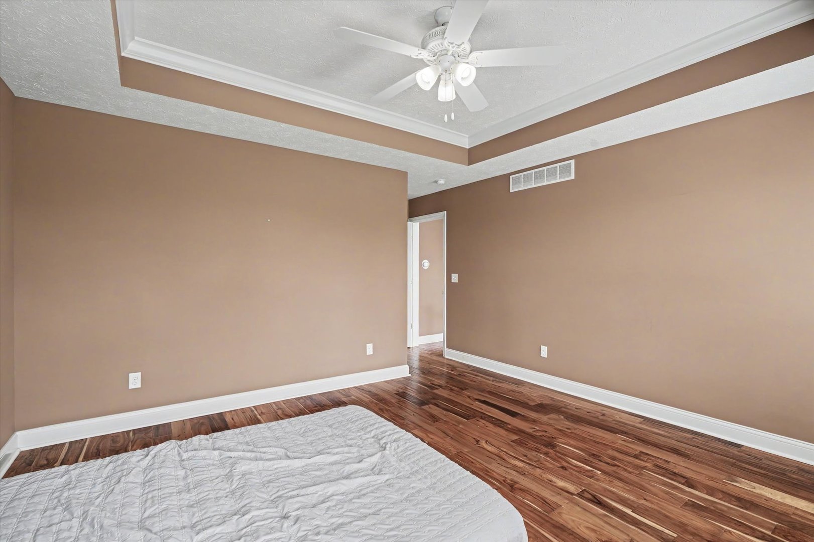 1807 Horizon Court Property Photo 19