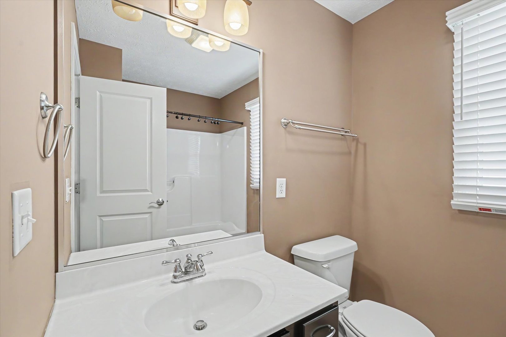 1807 Horizon Court Property Photo 28
