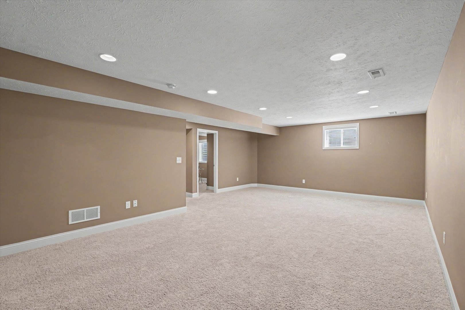 1807 Horizon Court Property Photo 35