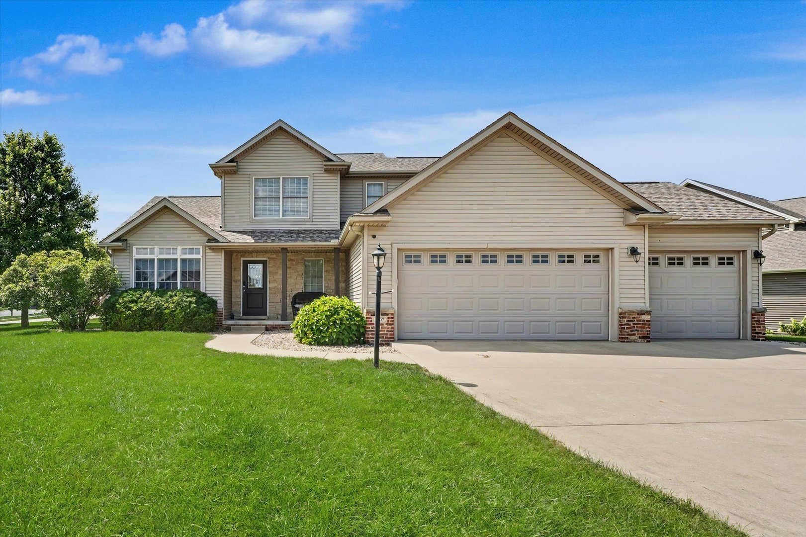 1807 Horizon Court Property Photo 45