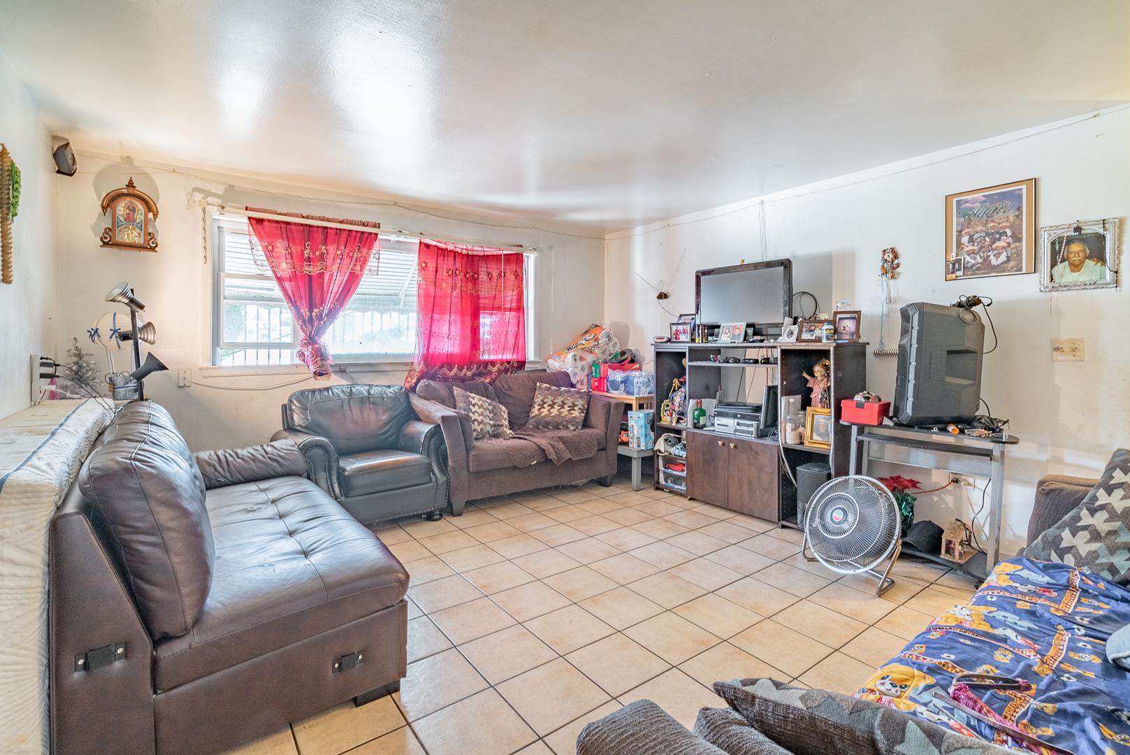 621 Lake Street Property Photo 4