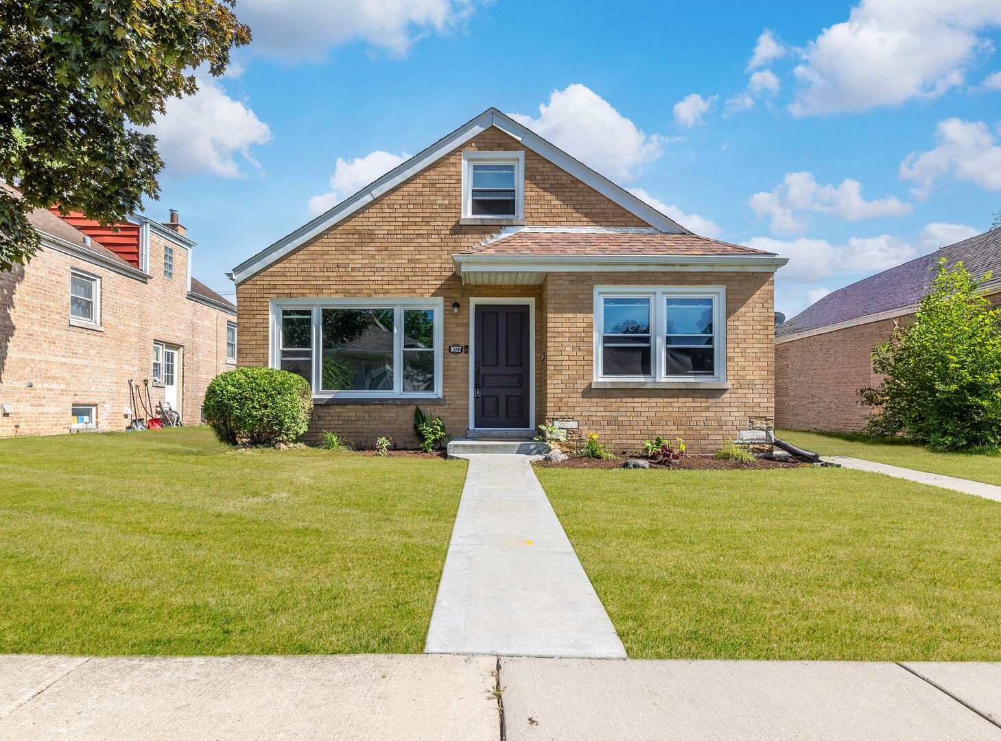 8022 42nd Street Property Photo 1