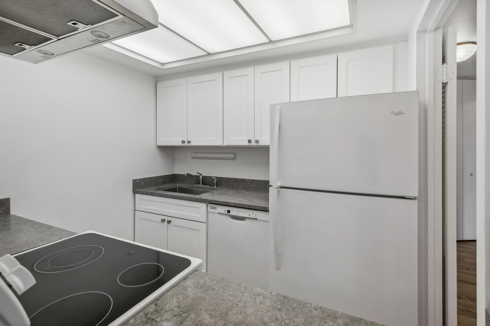 155 N Harbor Drive 3614 Property Photo 8