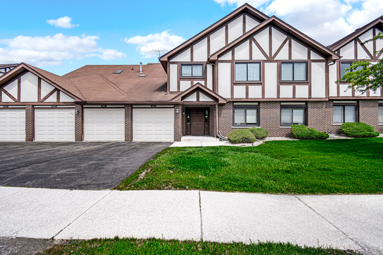 3417 Huntley Terrace Property Photo 1