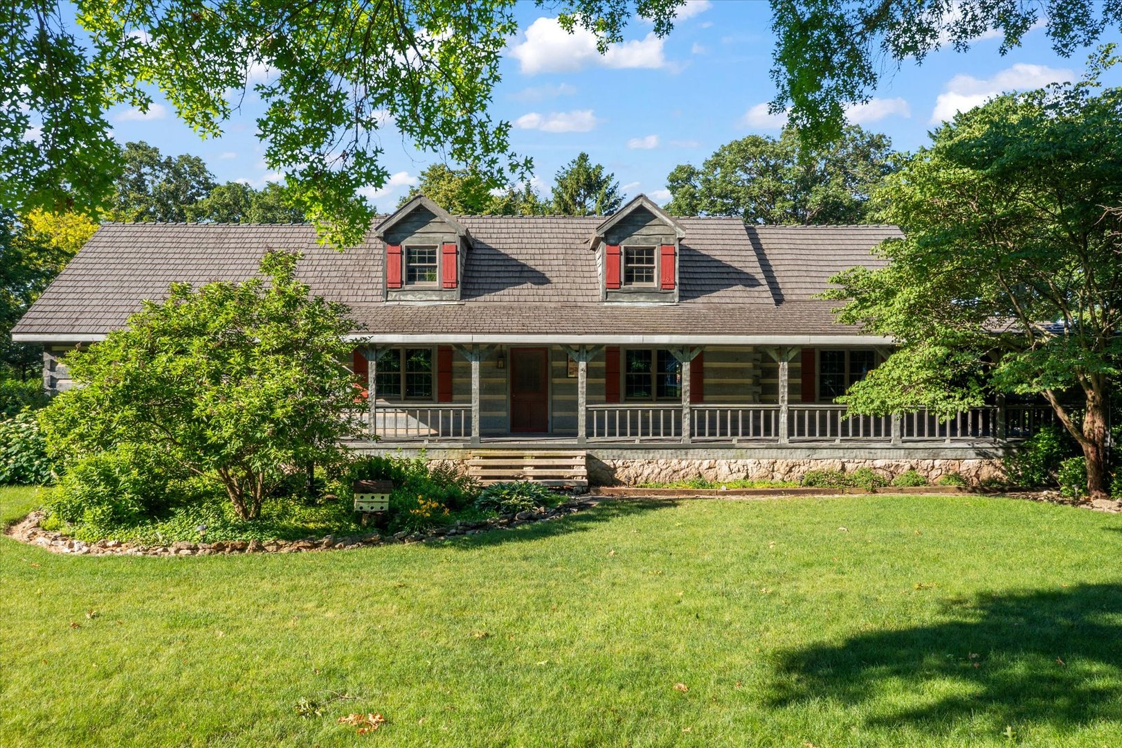 1655 Phillips Woods Lane Property Photo 1