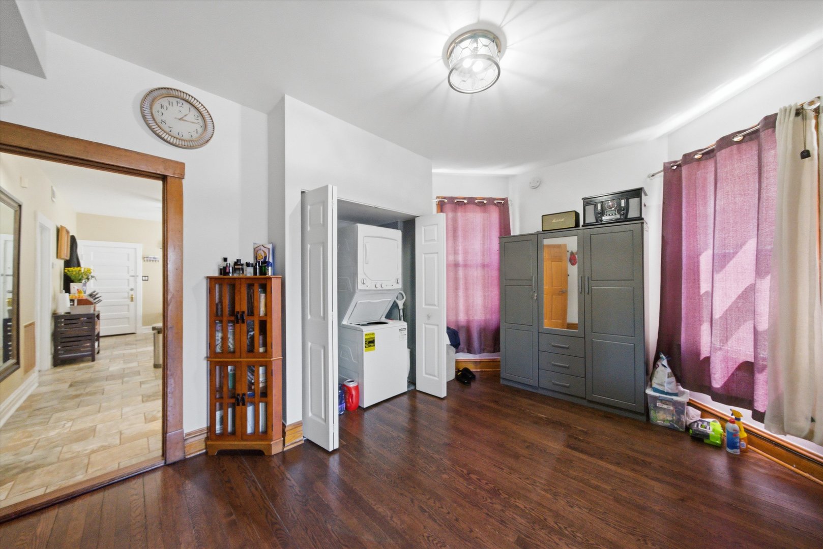 5117 N Western Avenue Property Photo 10