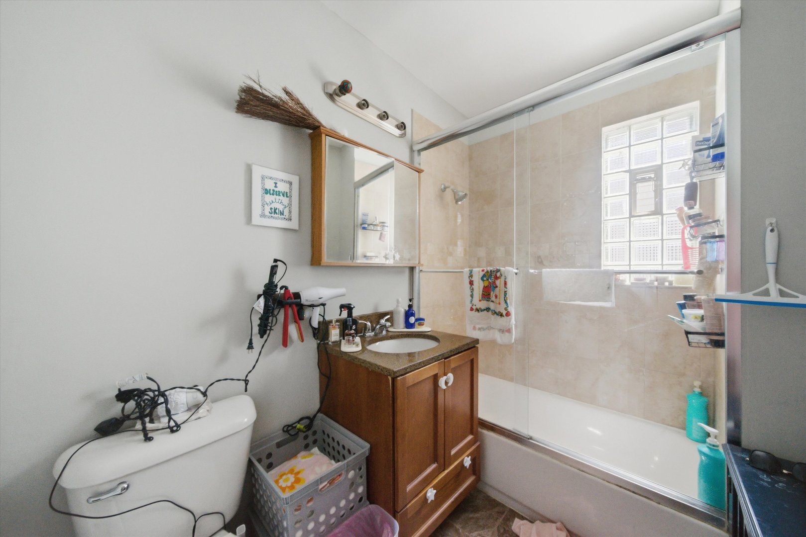 5117 N Western Avenue Property Photo 16