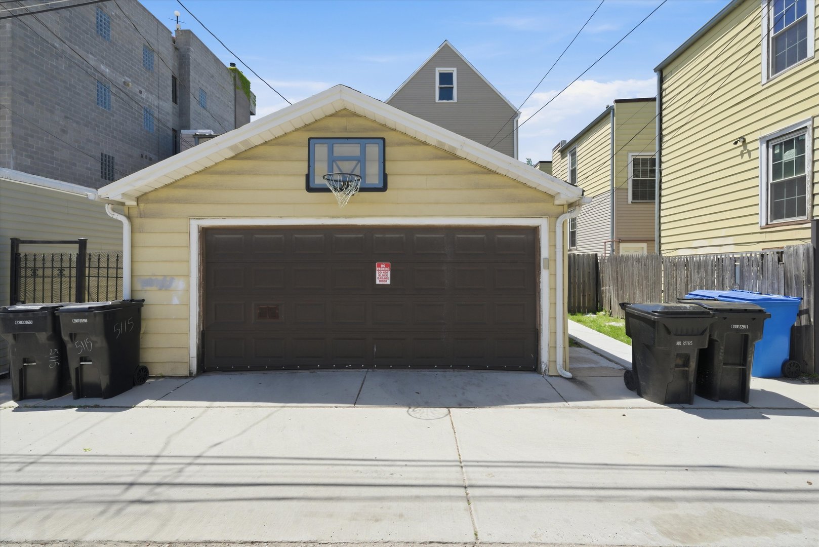 5117 N Western Avenue Property Photo 18