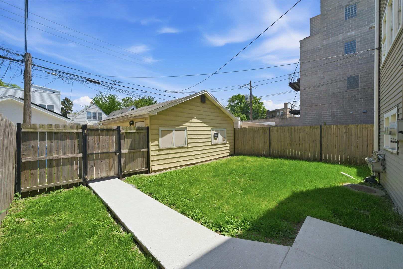 5117 N Western Avenue Property Photo 22