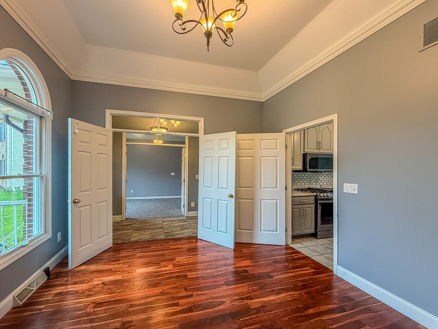 1511 River Bluff Court Property Photo 5