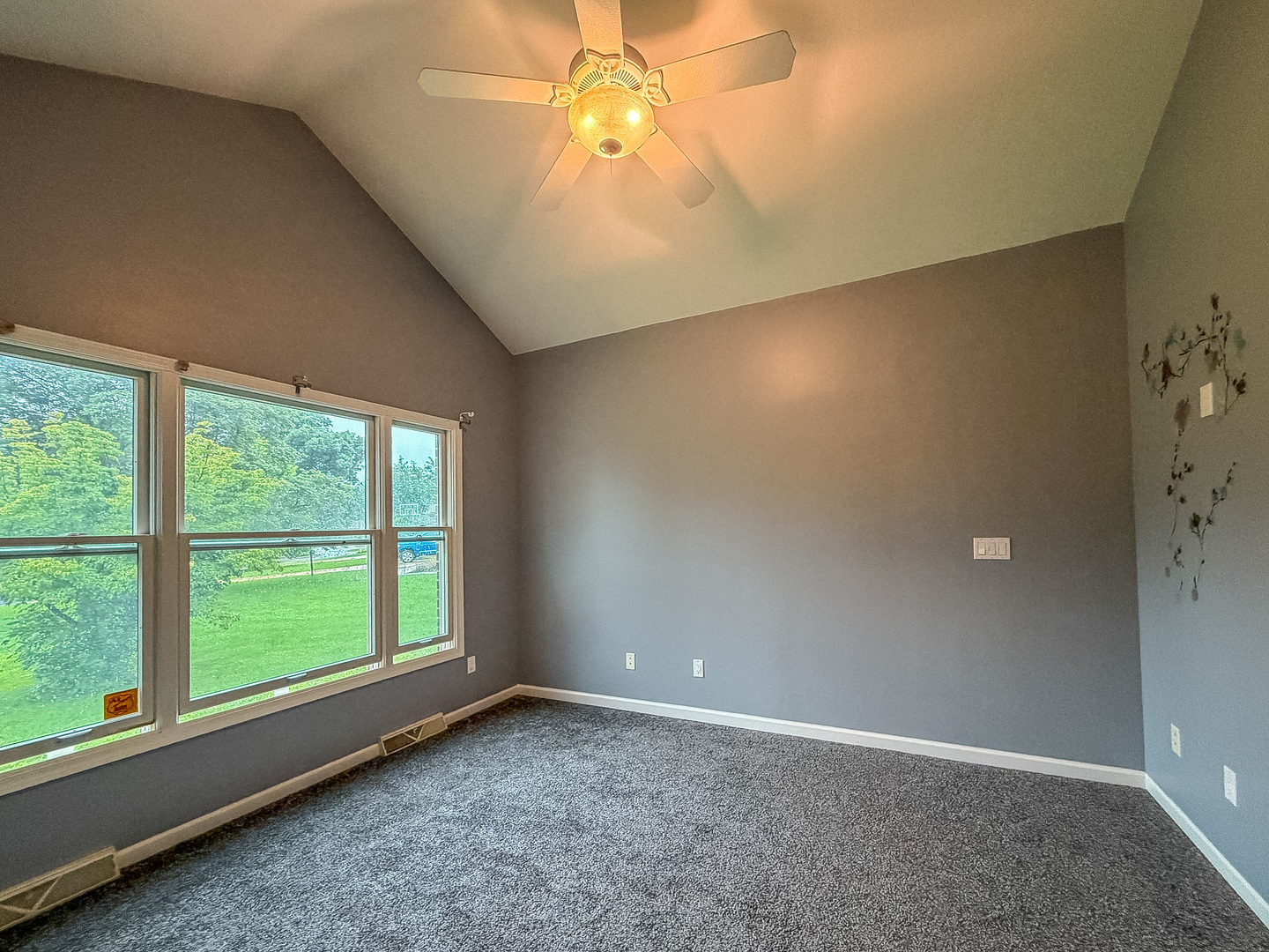 1511 River Bluff Court Property Photo 7
