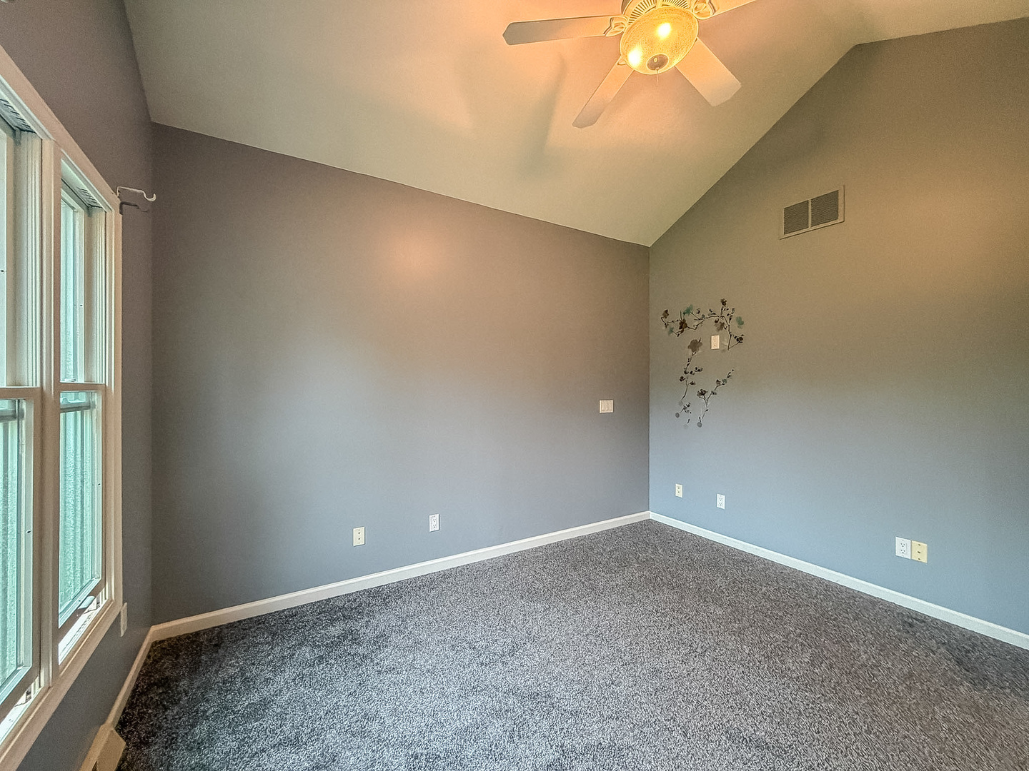 1511 River Bluff Court Property Photo 8