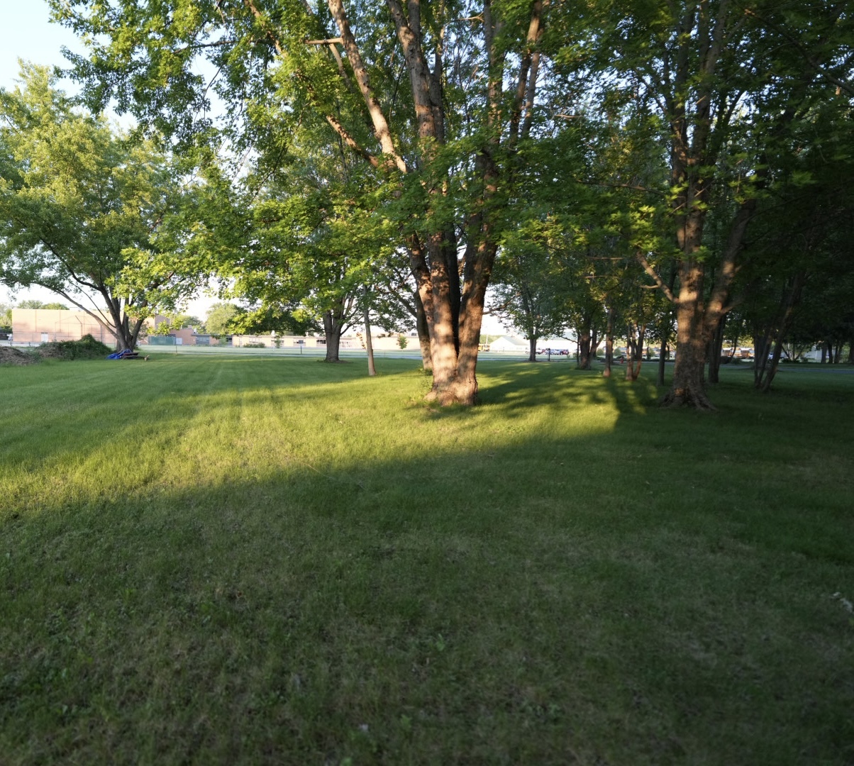 906 S Center Street Property Photo 4