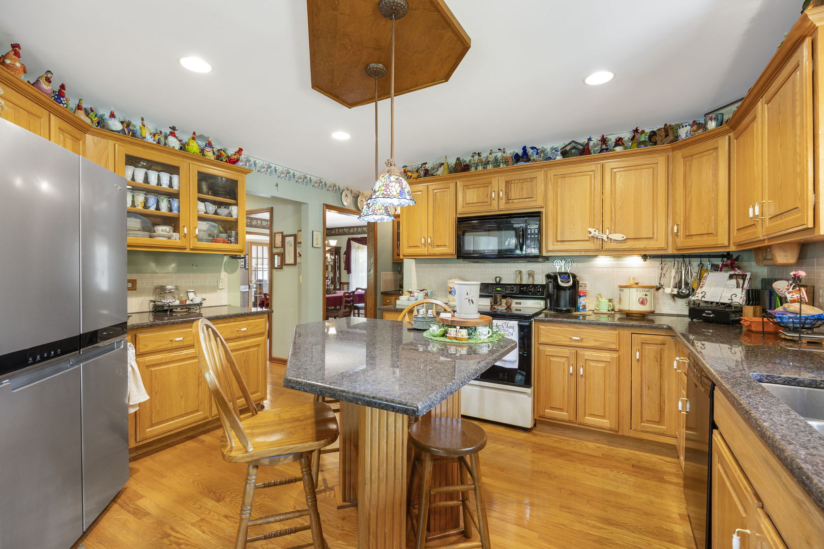 2659 Hoddam Road Property Photo 4