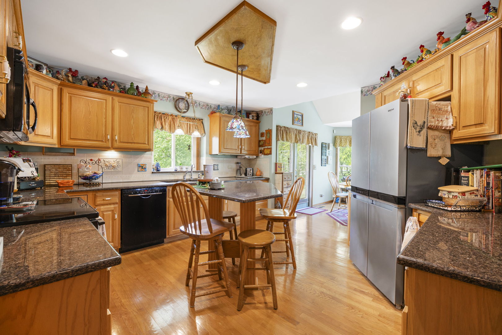 2659 Hoddam Road Property Photo 6