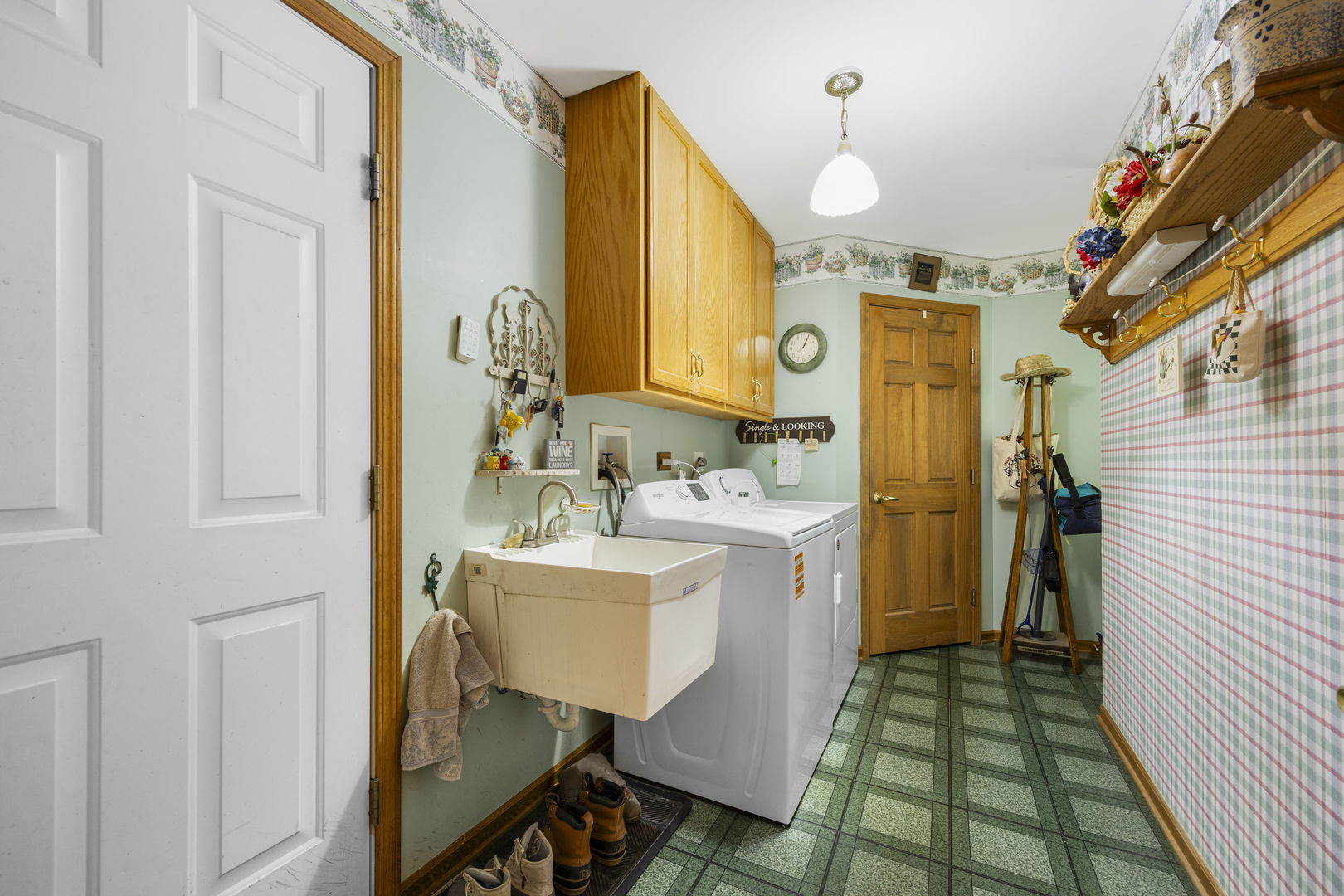 2659 Hoddam Road Property Photo 24