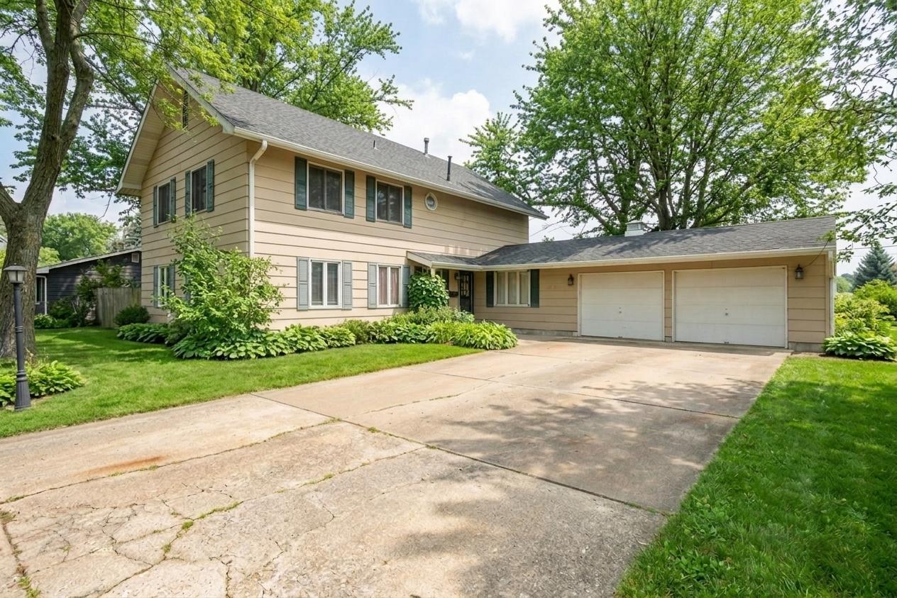 181 Tilton Park Drive Property Photo 1