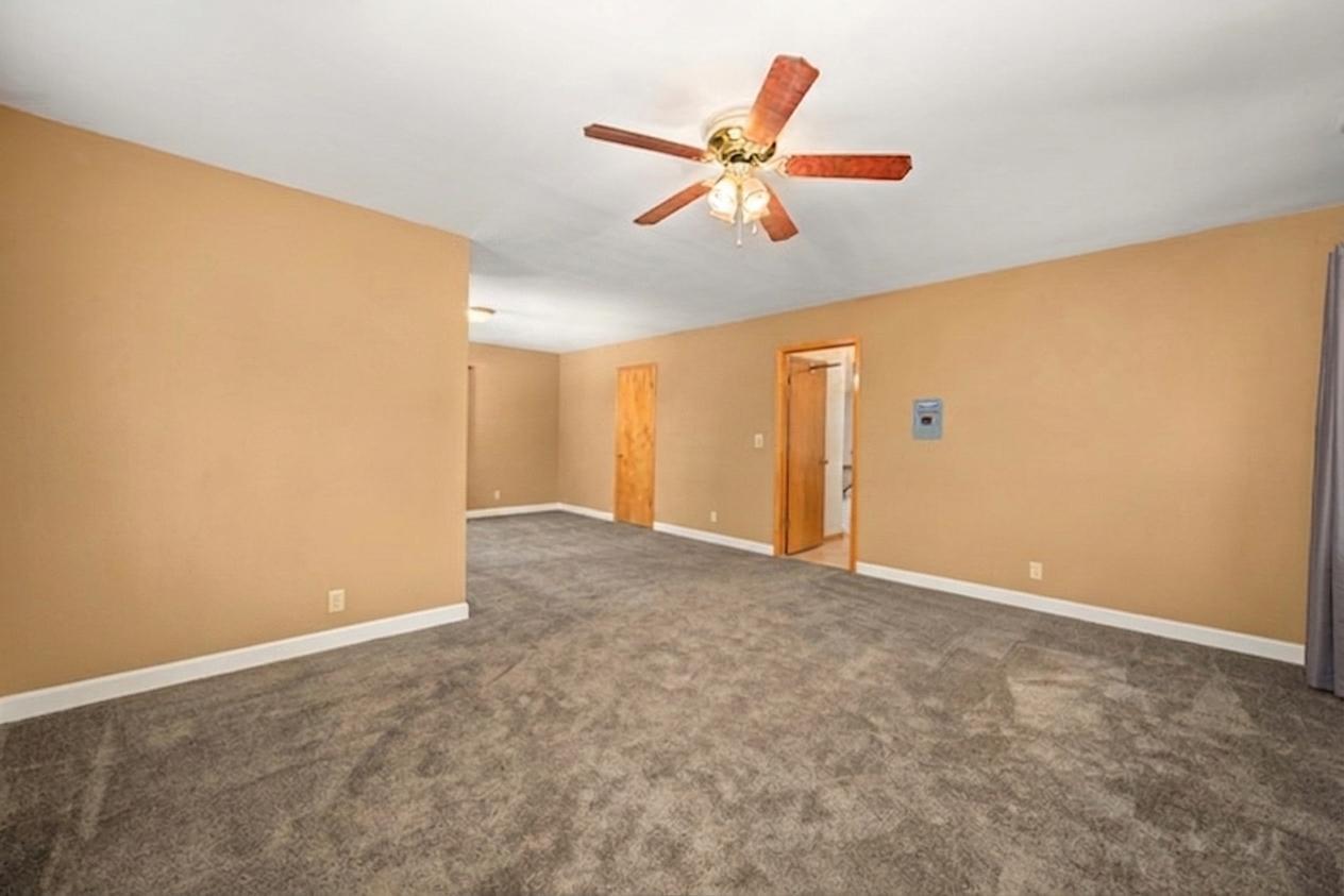 181 Tilton Park Drive Property Photo 31