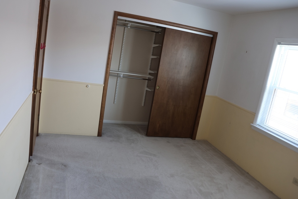 1727 Howard Street Property Photo 19