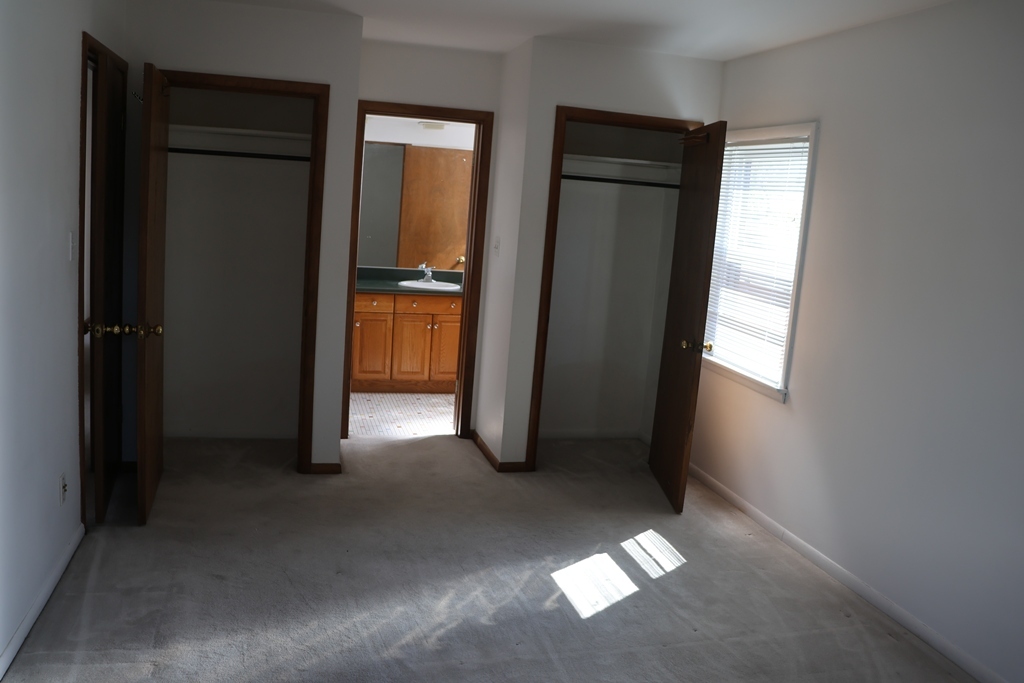 1727 Howard Street Property Photo 20