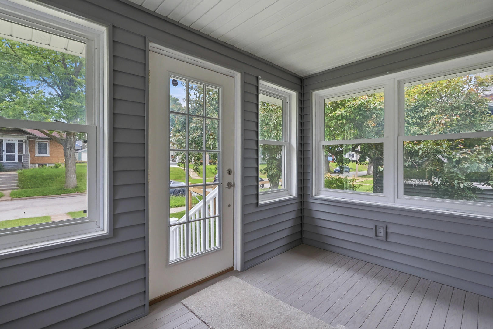 1608 Elm Street Property Photo 3