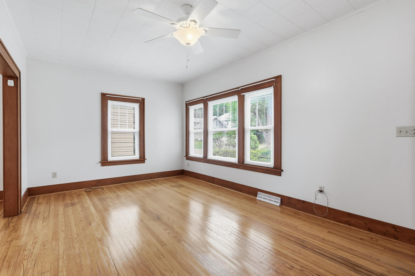 1608 Elm Street Property Photo 6
