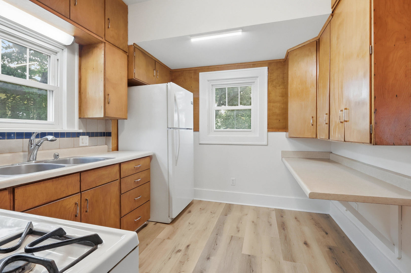 1608 Elm Street Property Photo 12