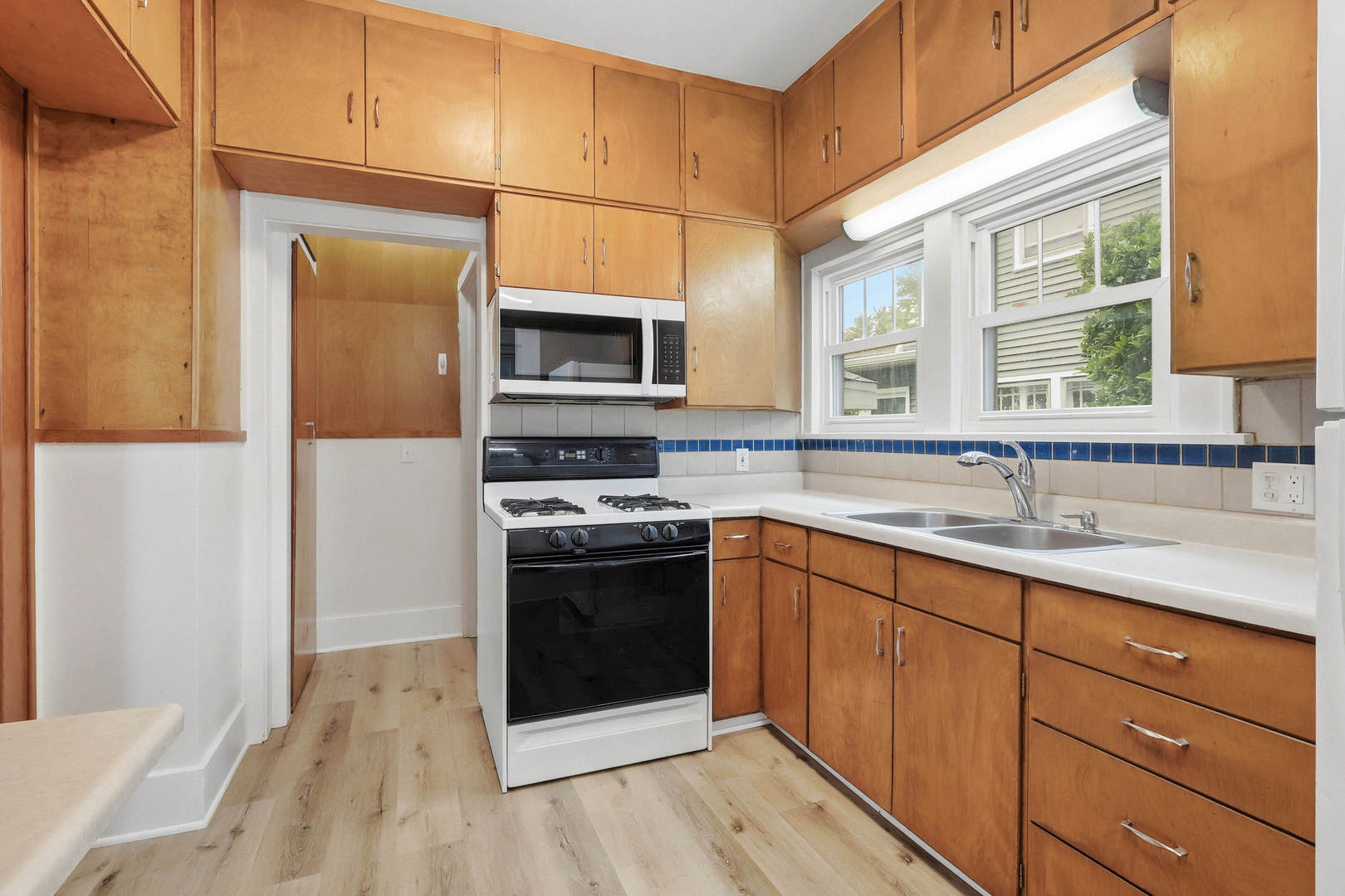 1608 Elm Street Property Photo 13