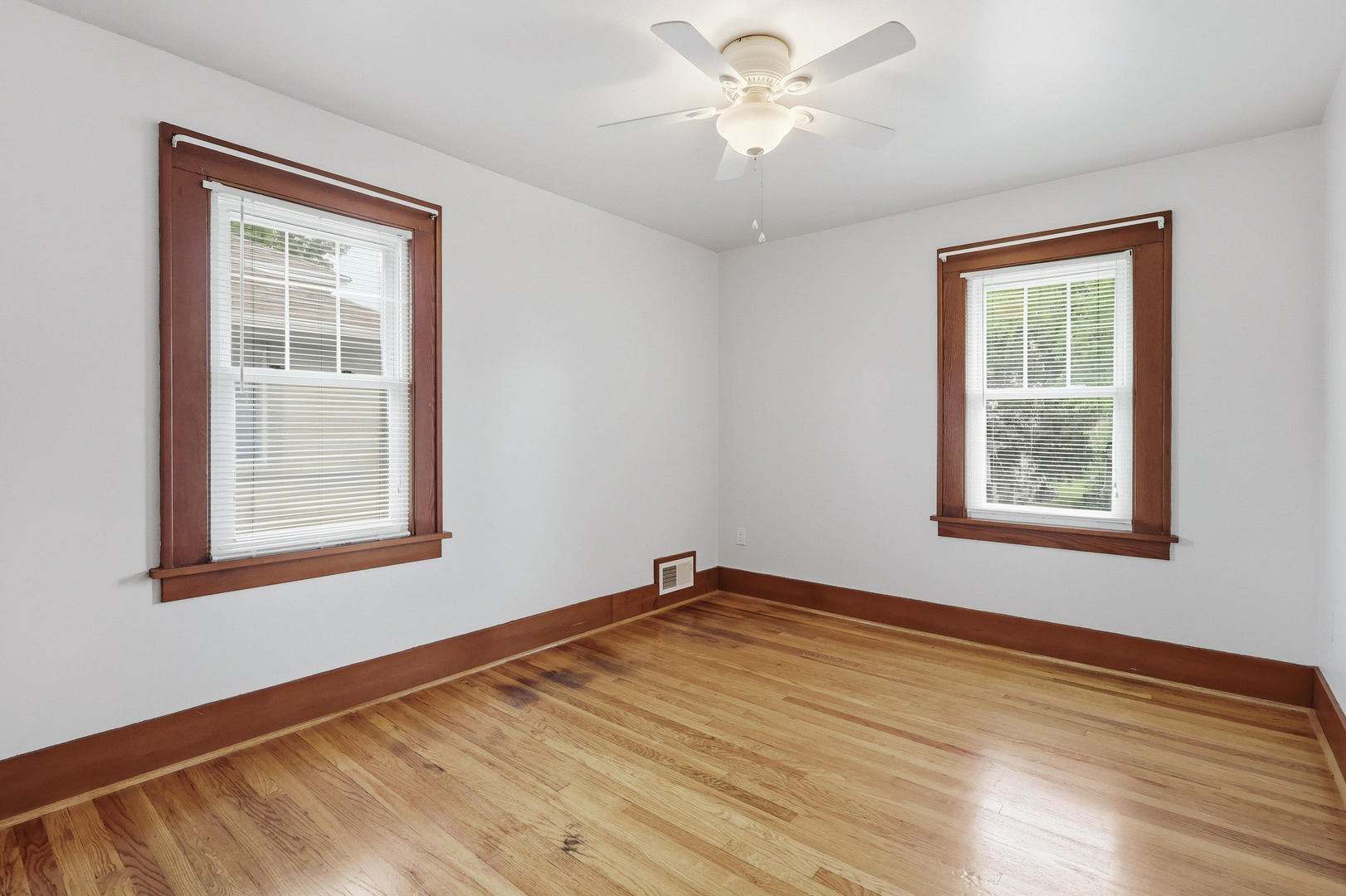 1608 Elm Street Property Photo 17