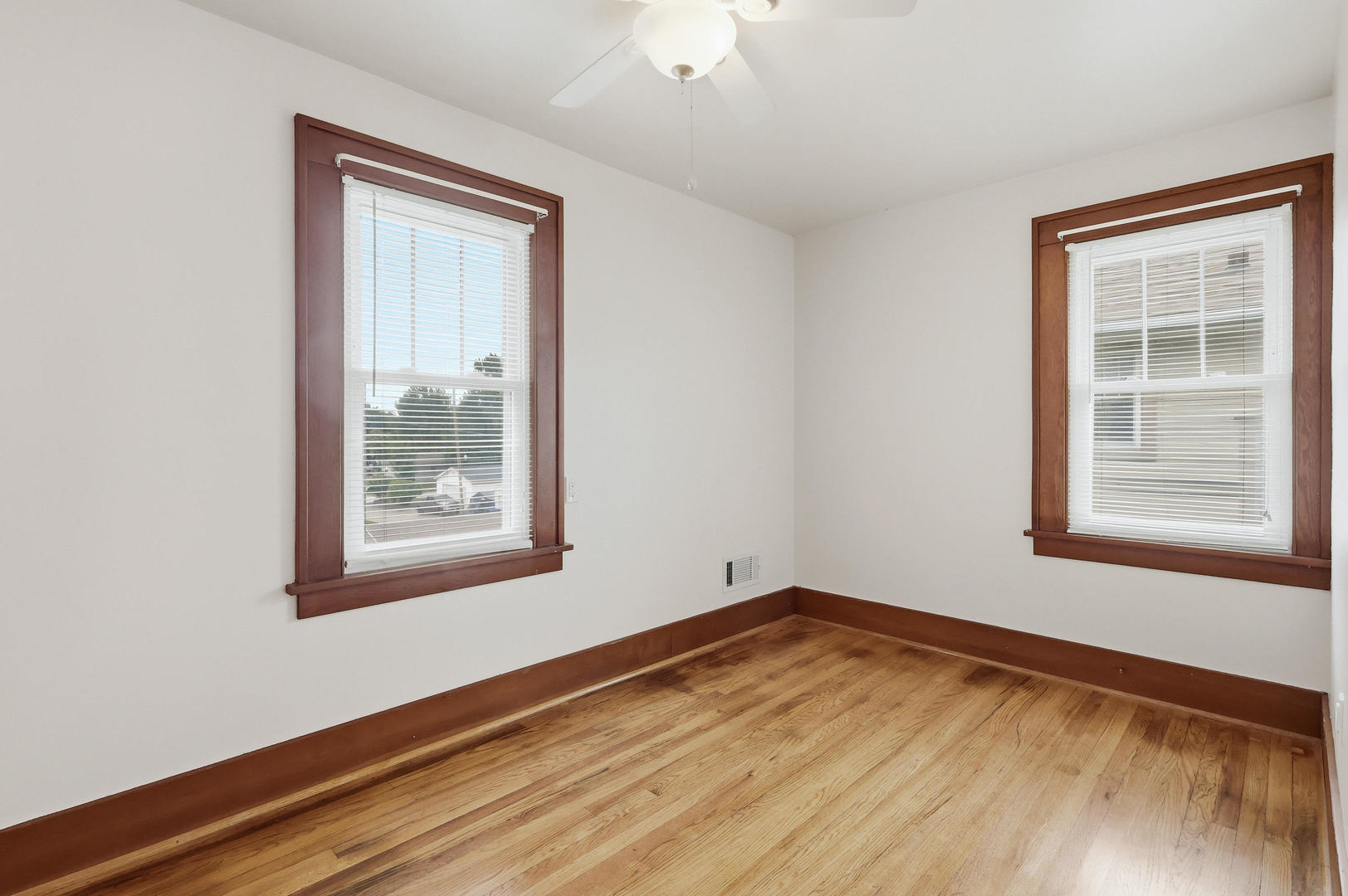 1608 Elm Street Property Photo 19