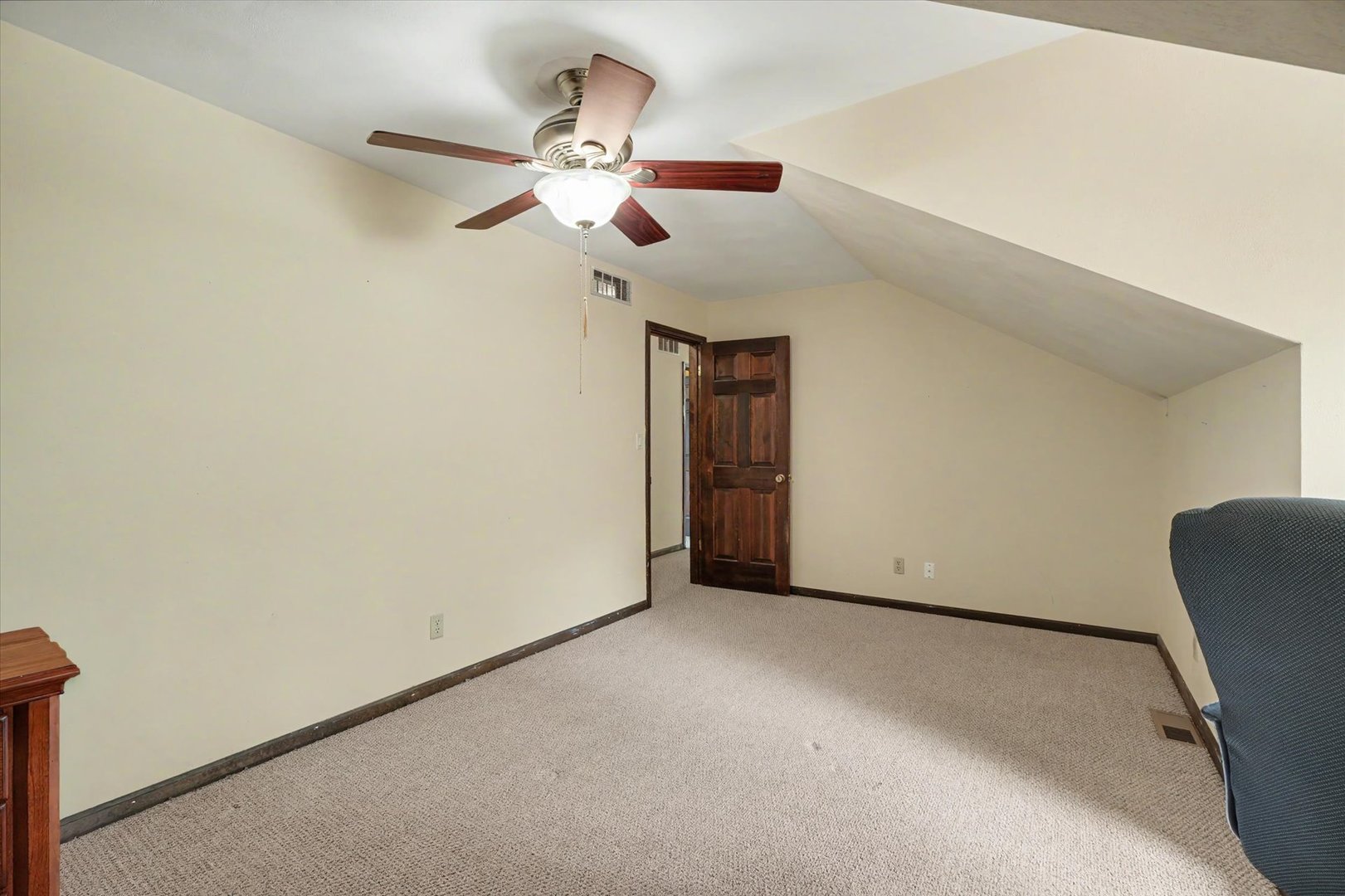 204 E Willard Street Property Photo 30