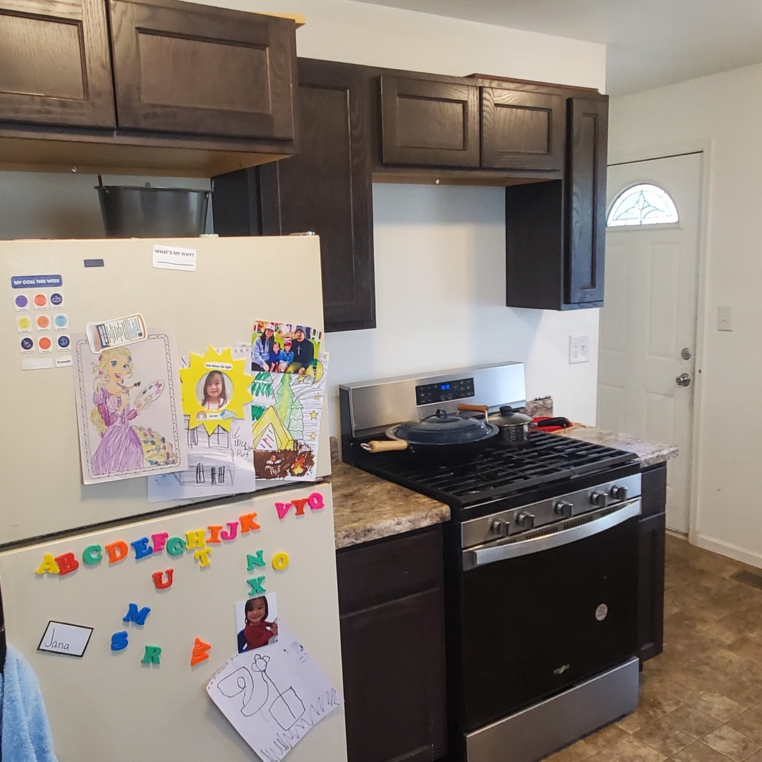 959 S Western Avenue Property Photo 10
