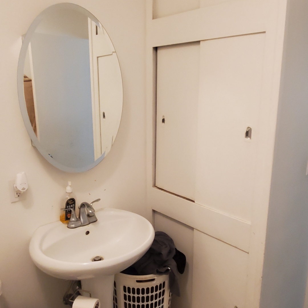 959 S Western Avenue Property Photo 21