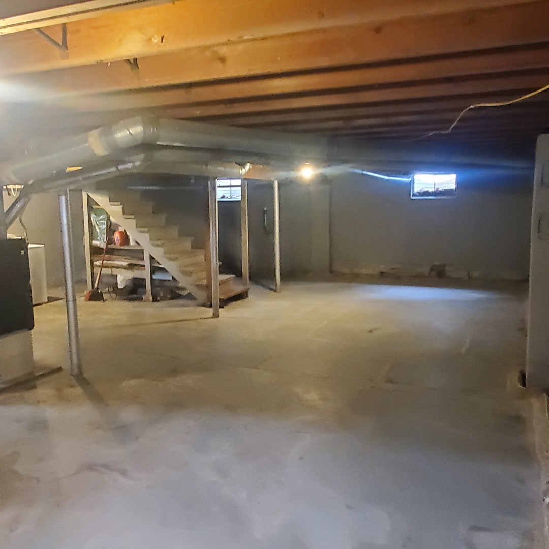 959 S Western Avenue Property Photo 22