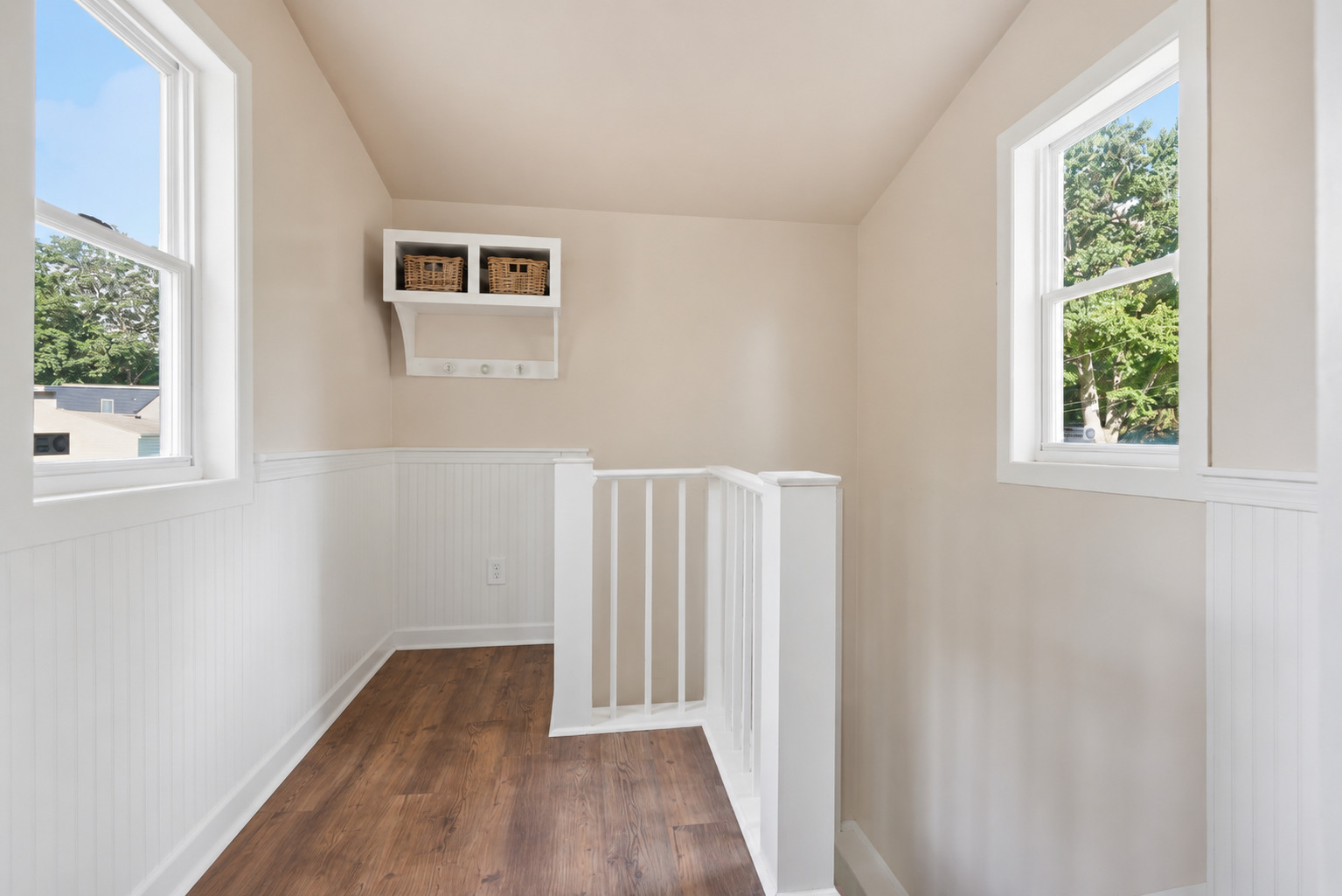 300 E Cypress Street Property Photo 22