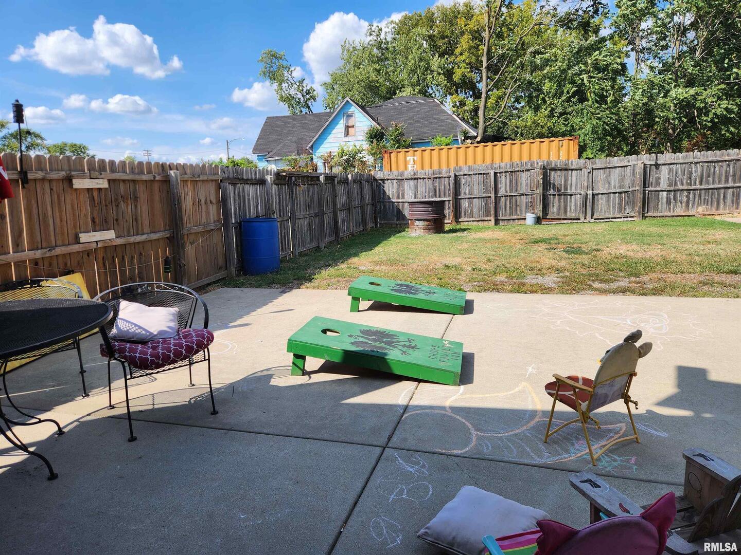 131 E Main Street Property Photo 8
