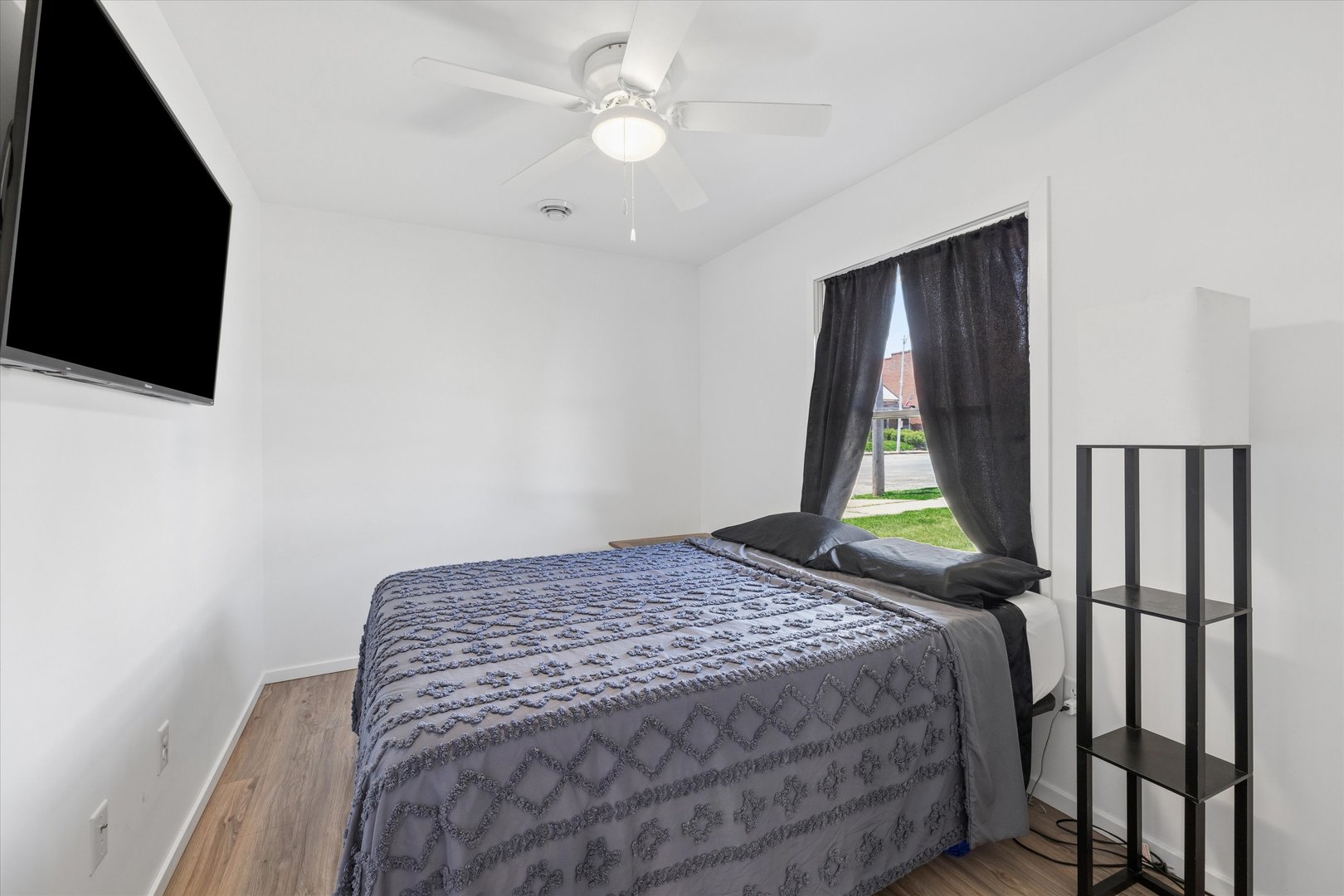 301 Church Avenue Property Photo 17