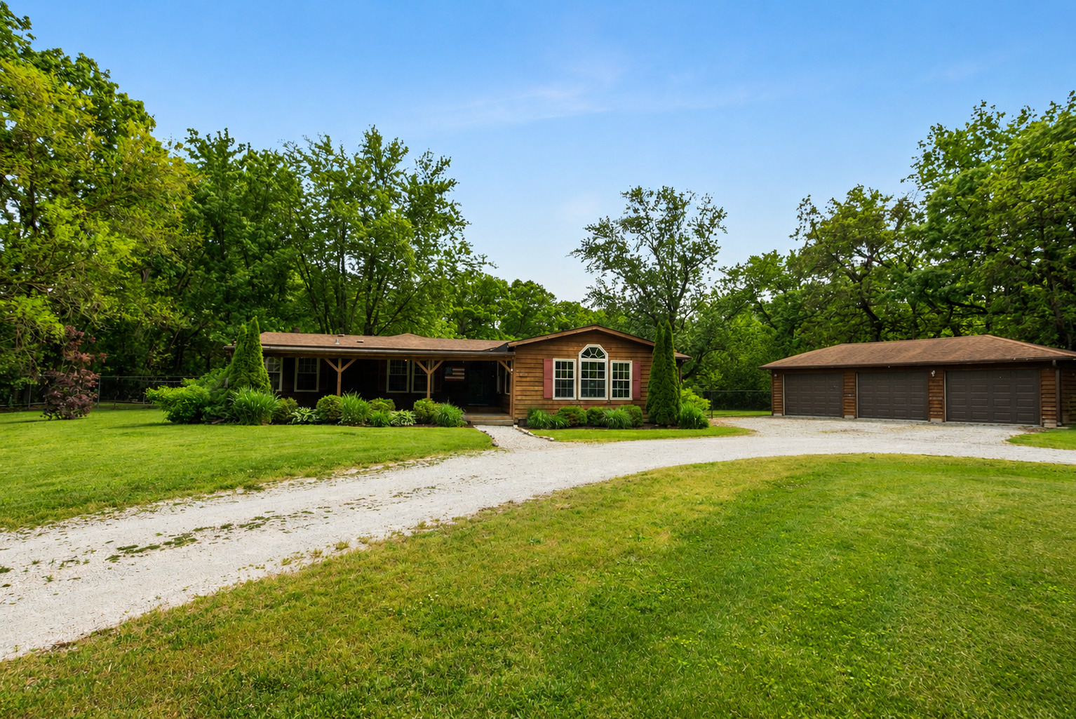 1801 Richton Road Property Photo 2
