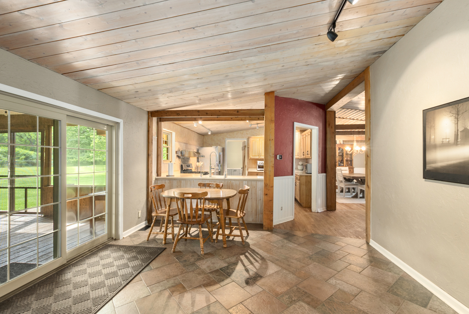 1801 Richton Road Property Photo 6