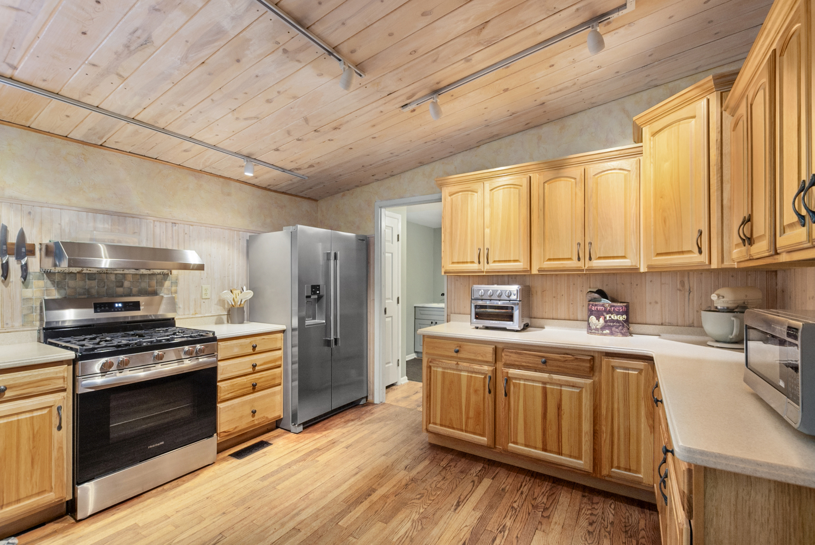 1801 Richton Road Property Photo 7