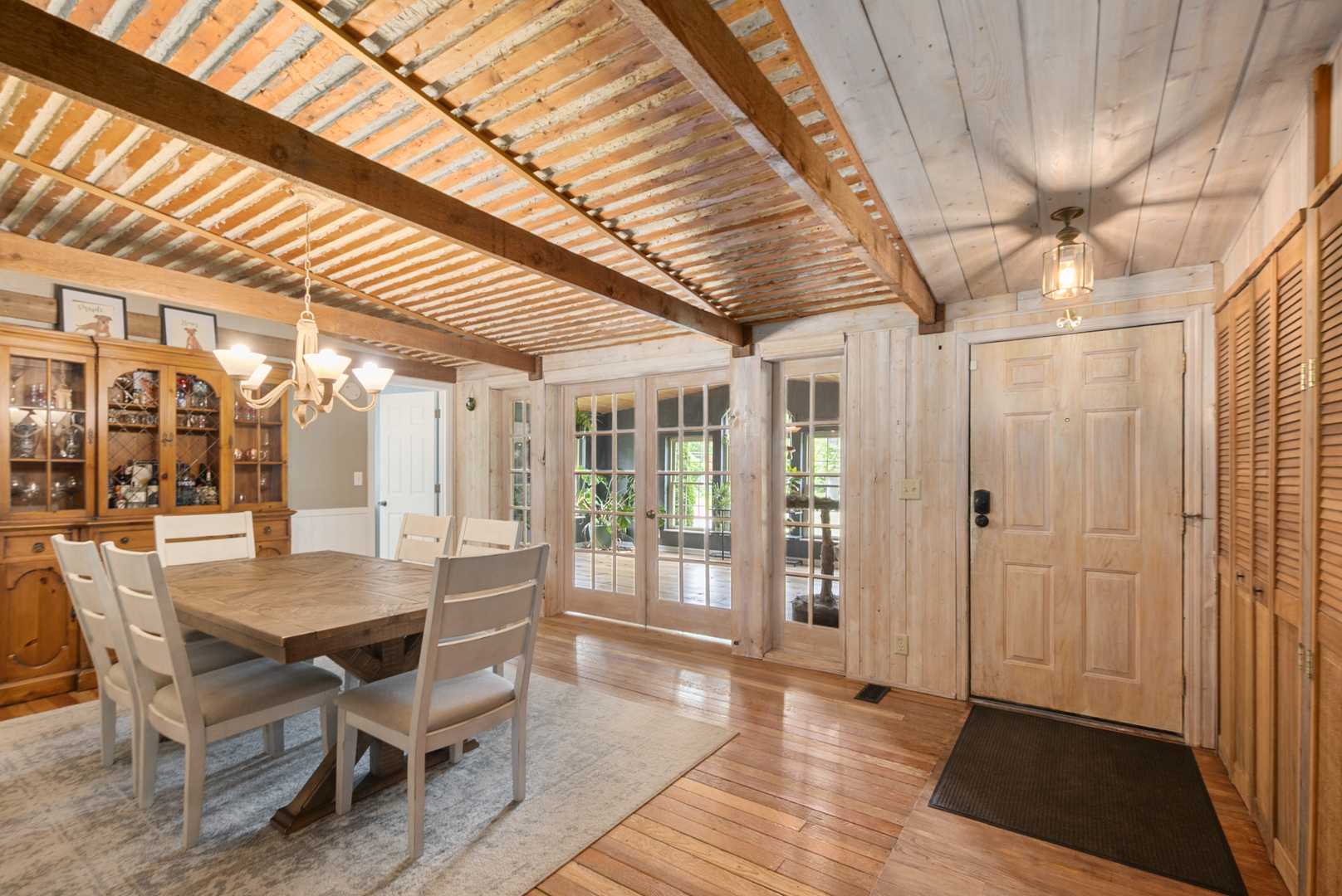 1801 Richton Road Property Photo 13